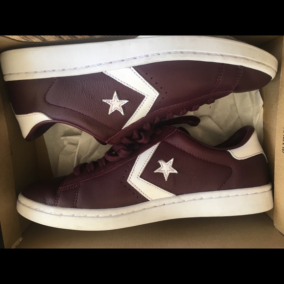 converse low profile women's